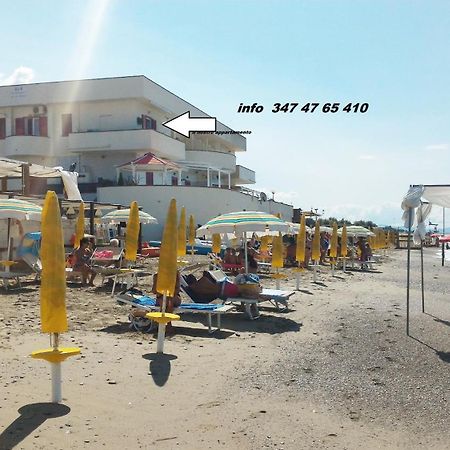 Casa Vacanze Dei Navigatori On The Sea Pontecagnano Zewnętrze zdjęcie
